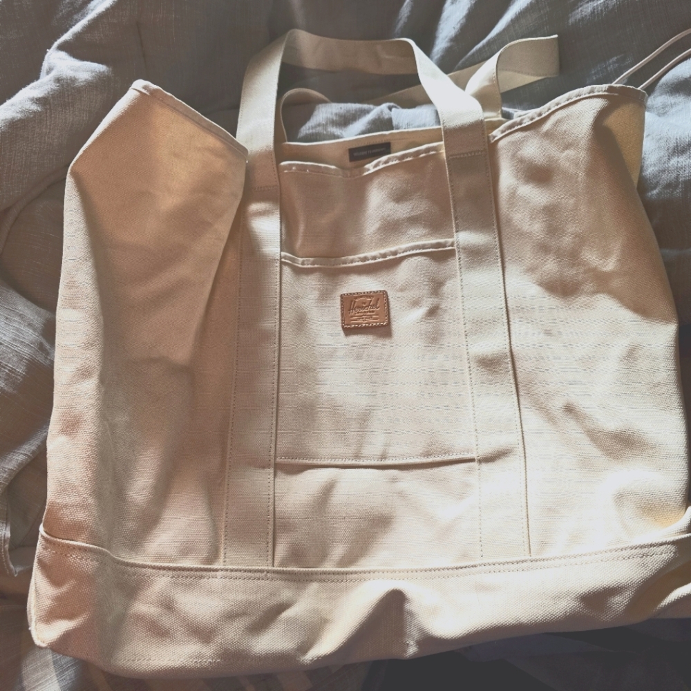 Herschel Supply Natural White Bamfield Tote Heavyweight Canvas 43L
